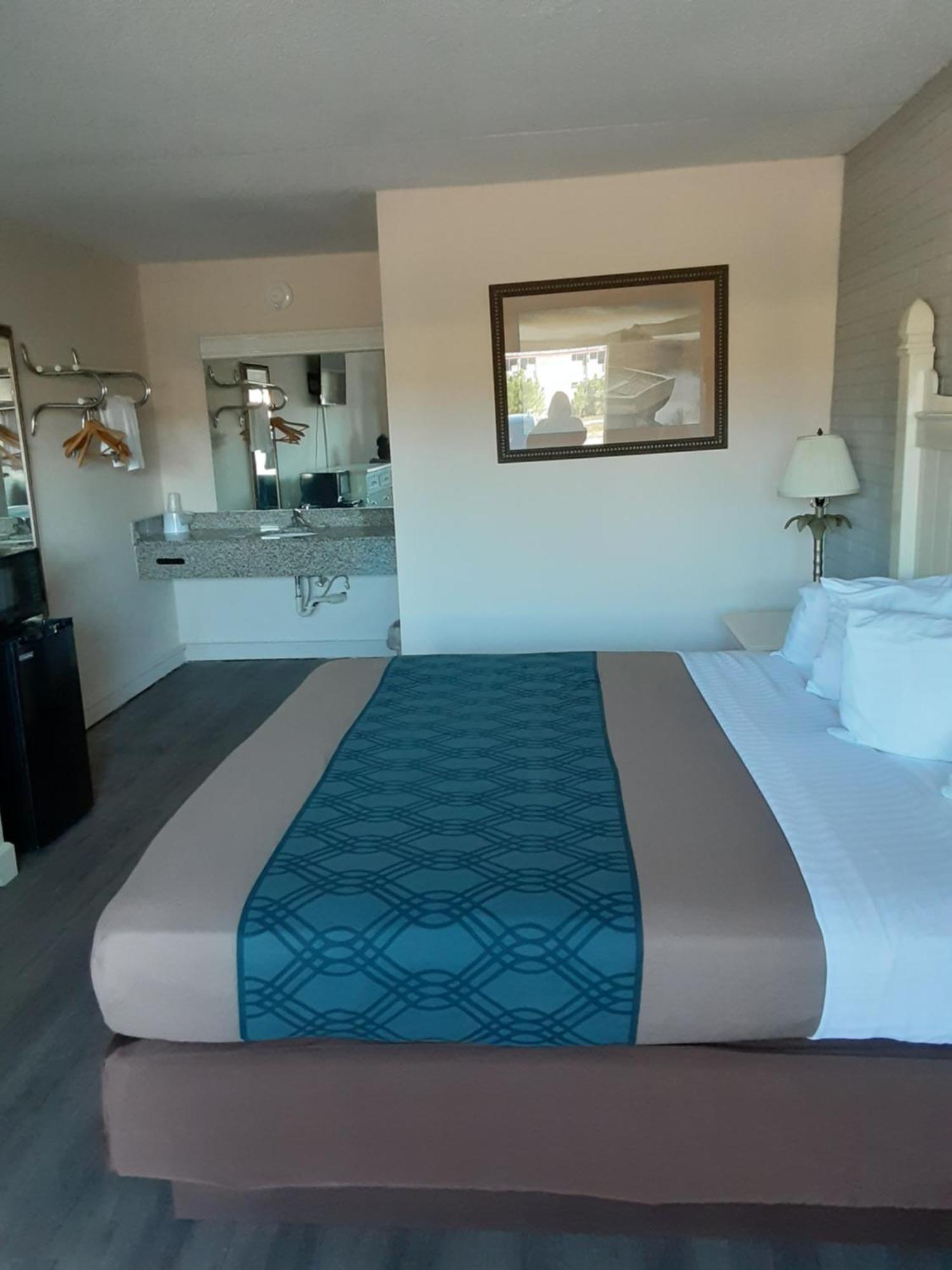 Rodeway Inn & Suites Wilmington North Zimmer foto